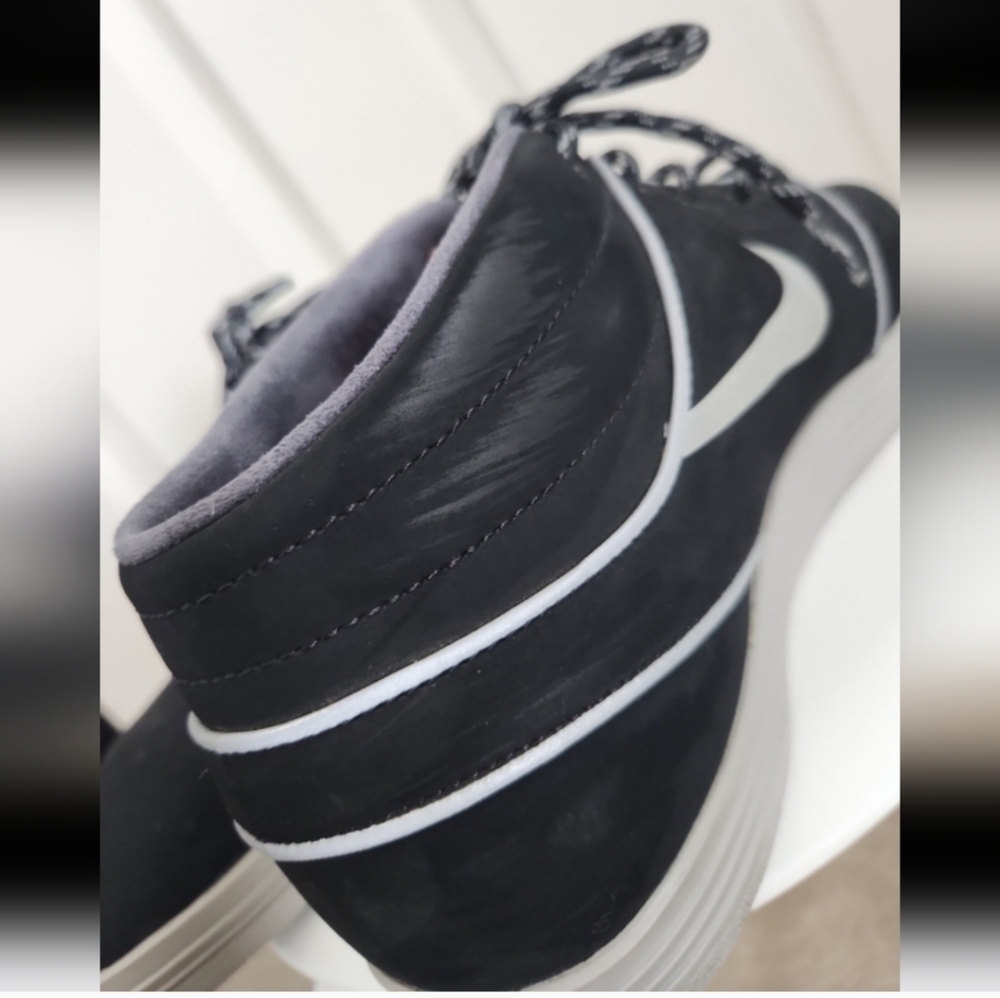 Nike Stefan Janoski Shoes - Picture 6 of 9